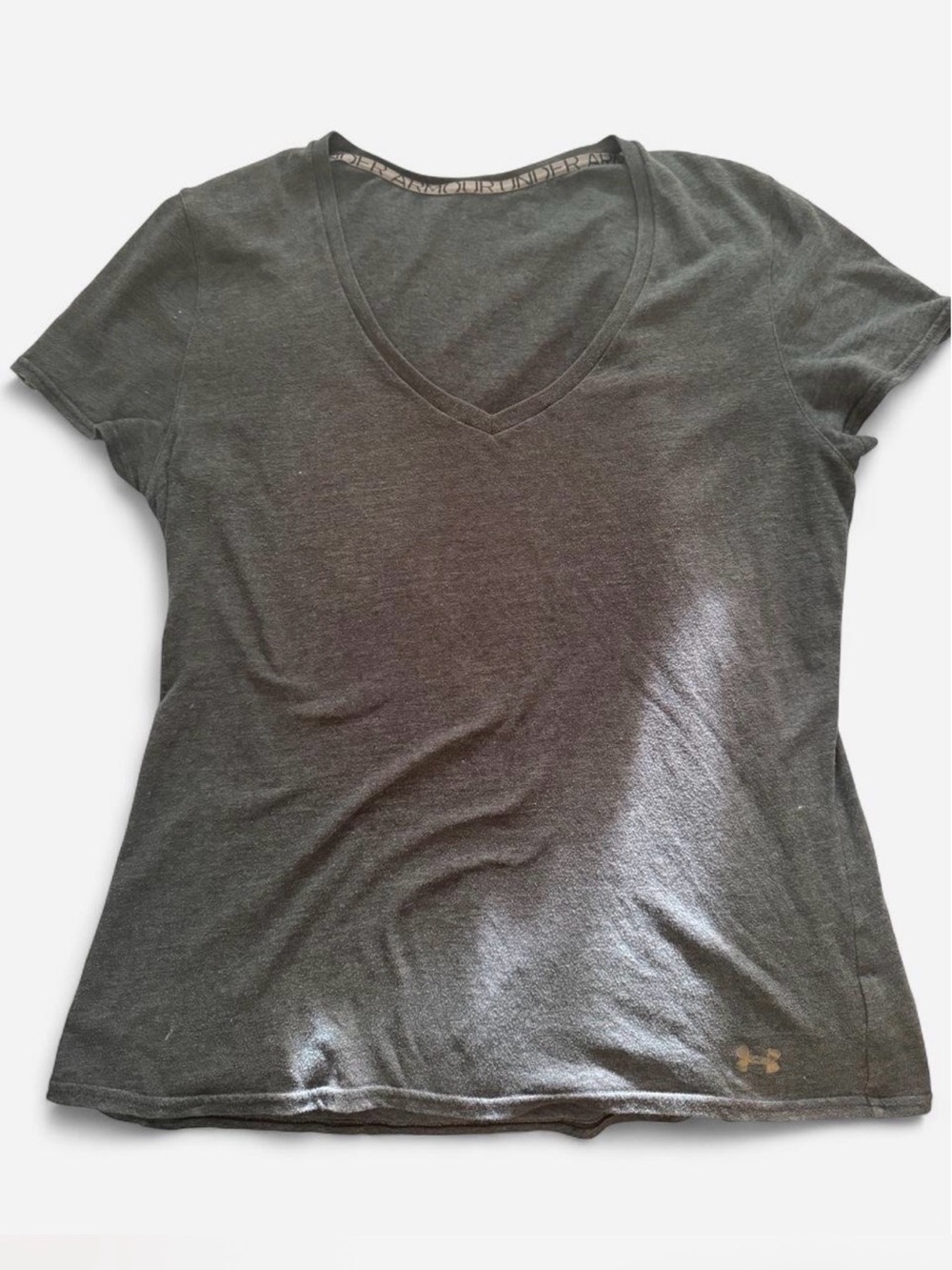 Under Armour Women’s Dark Gray V-Neck Short Sleeve Tee